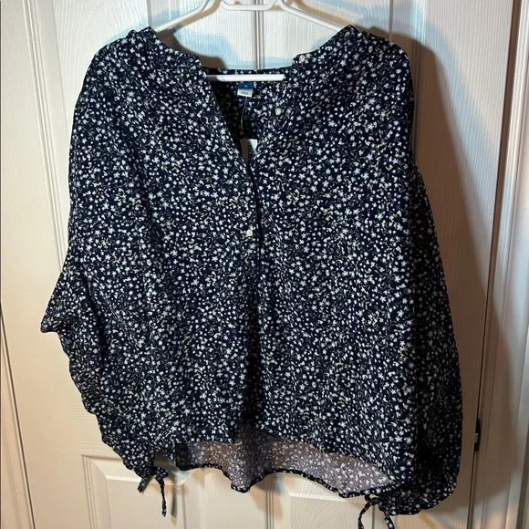 Old Navy Oversized Ditsy-Floral Corduroy Tie-Sleeve Top Size XL - Picture 2 of 8